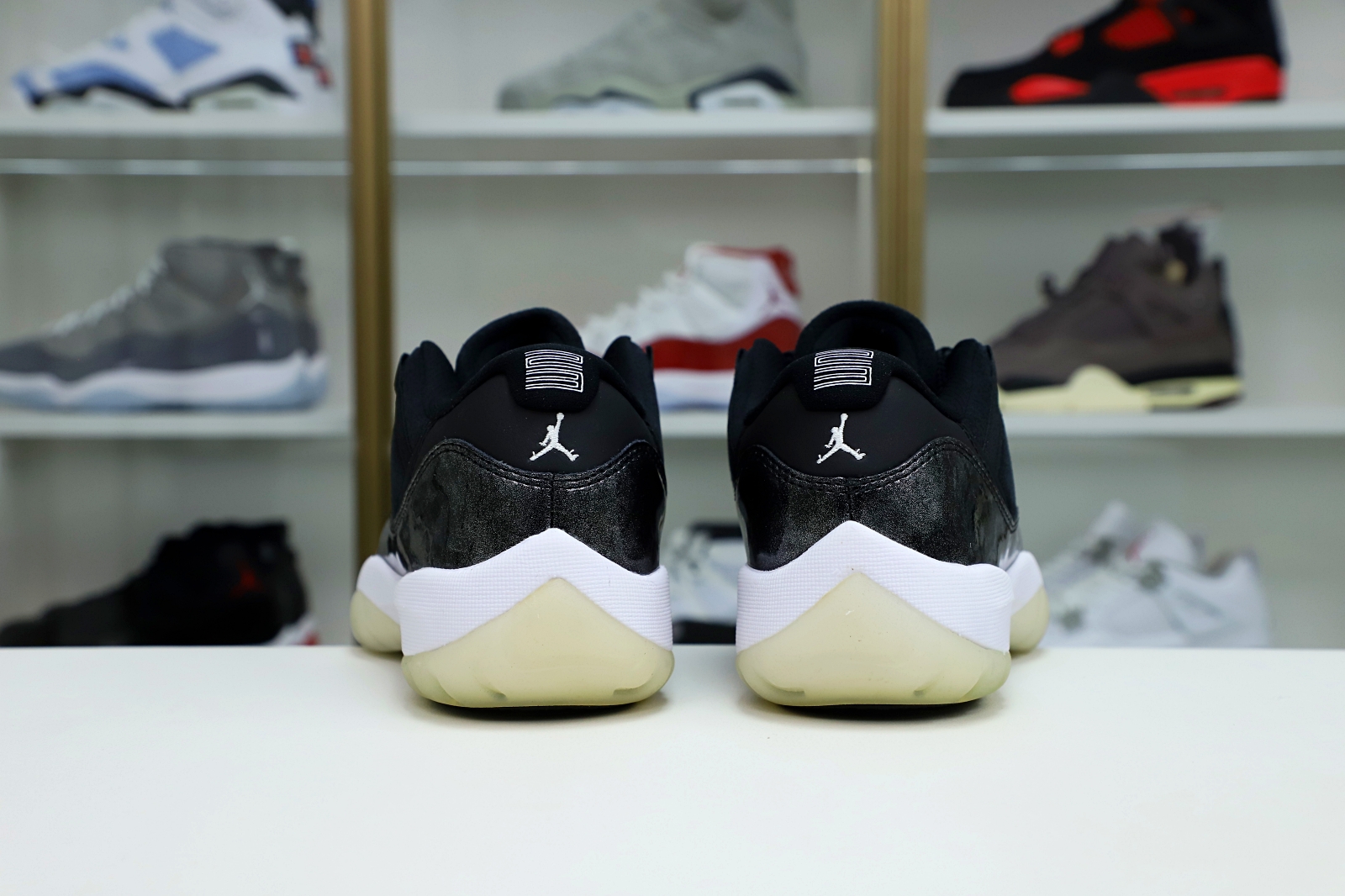 Jordan Air Jordan 11 retro low barons