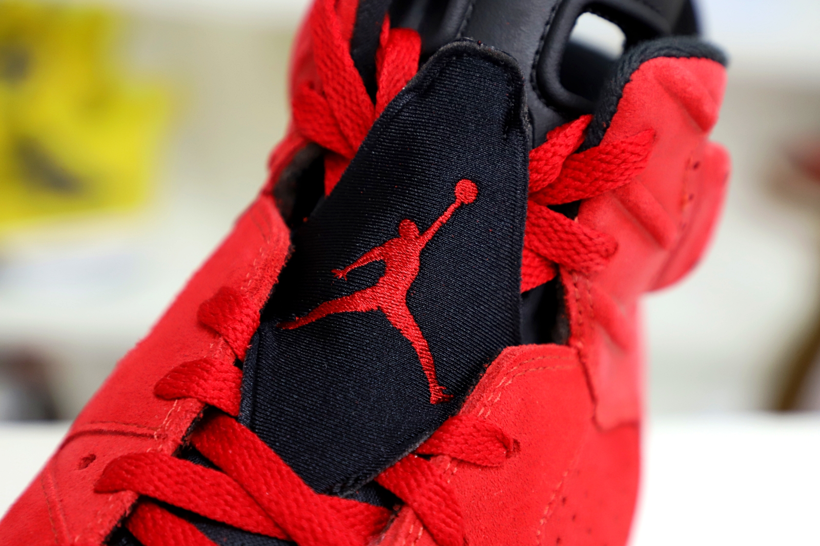 Air Jordan 6 Retro "Toro"