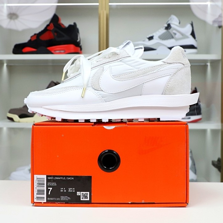 sacai x Nike LDV Waffle