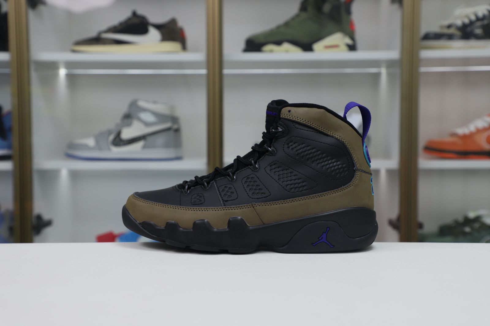 Air Jordan 9"Light Olive"