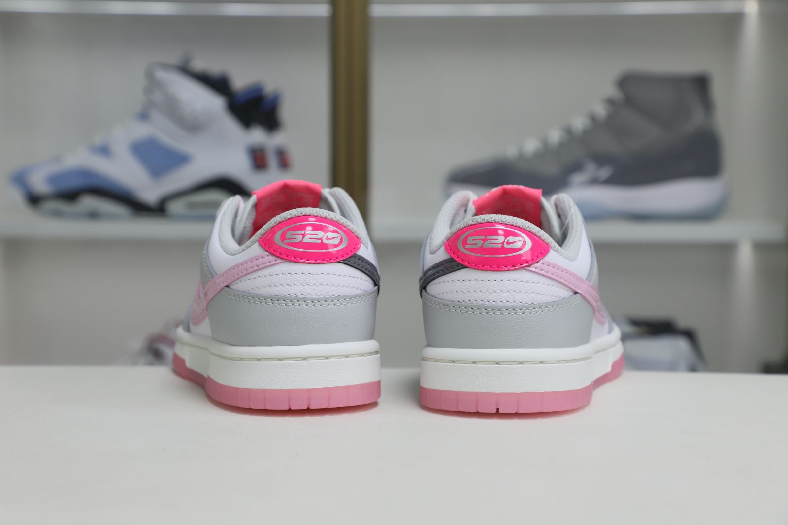 Nike Dunk Low"SummitWhite and Pink Foam