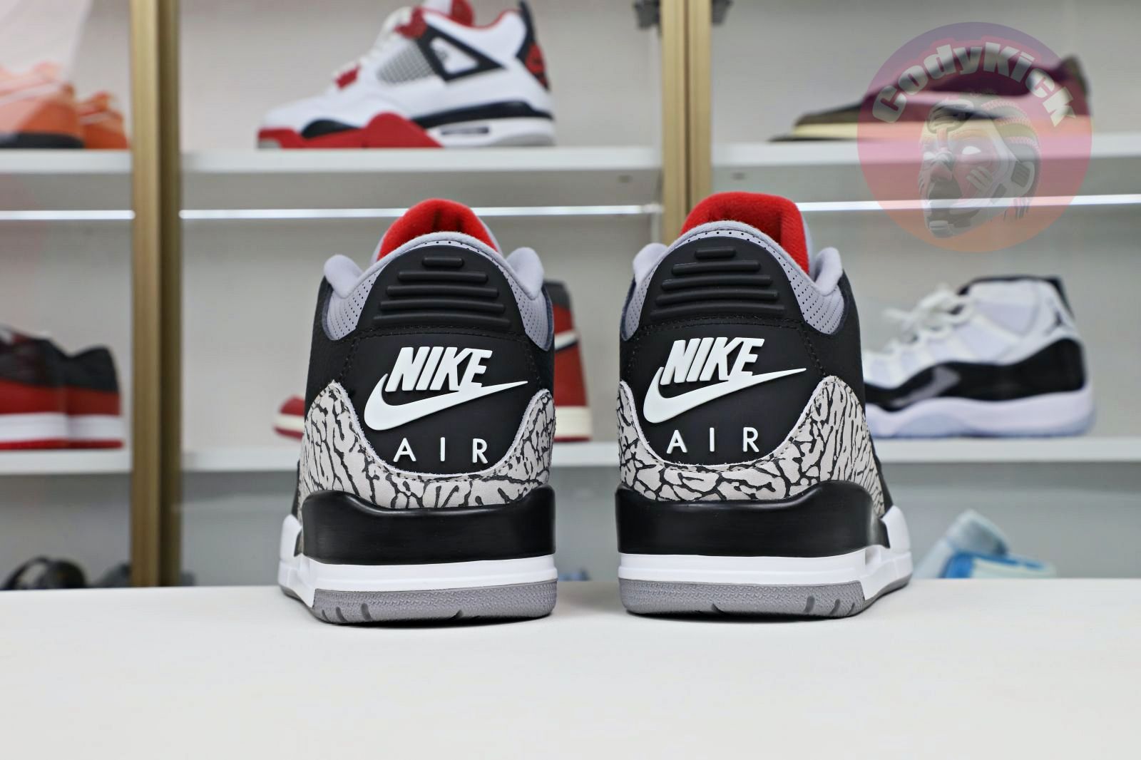 Jordan Air Jordan 3 retro blackcement 2018（854262-001）