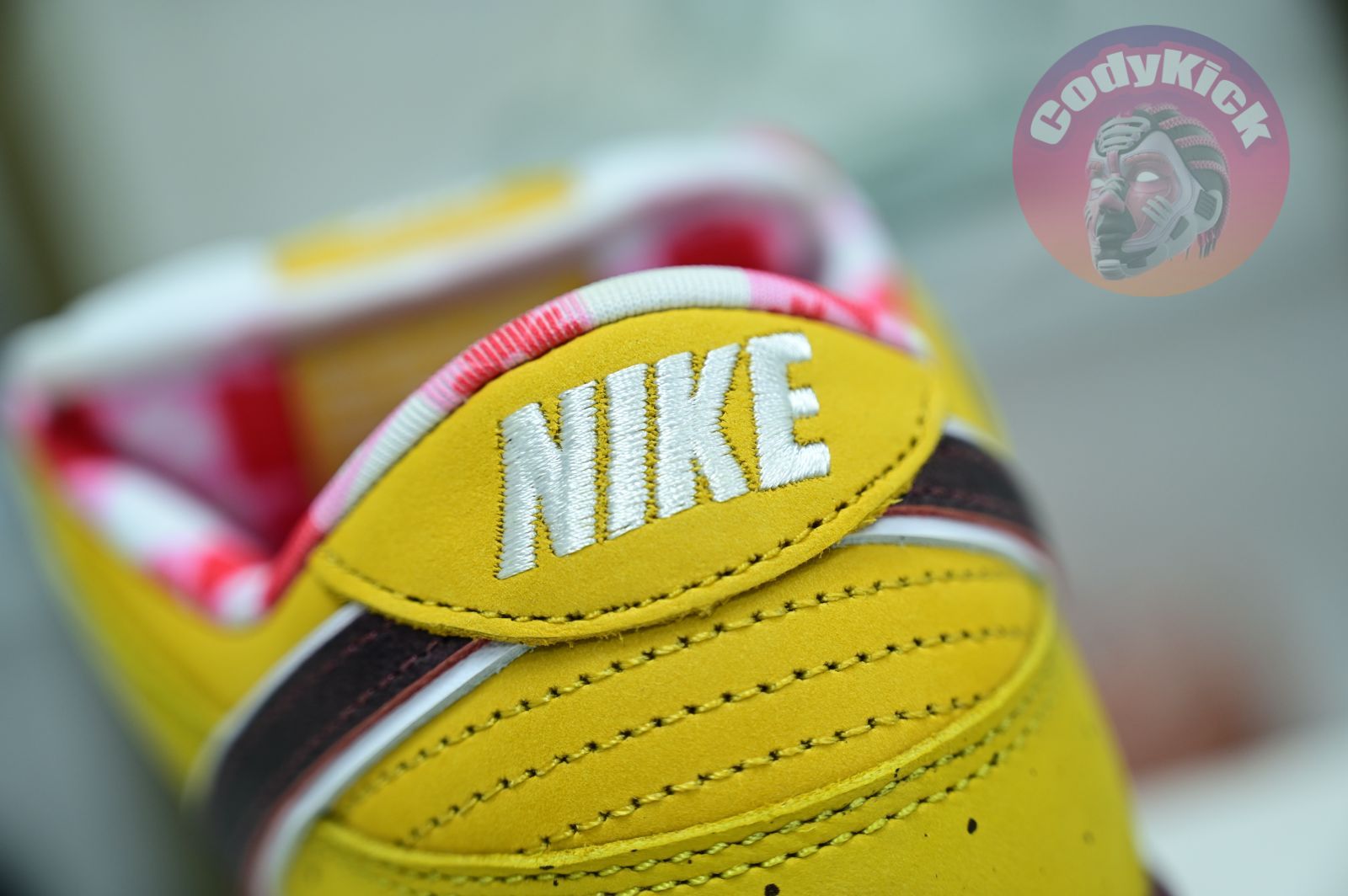 Nike Dunk SB Low YellowLobster