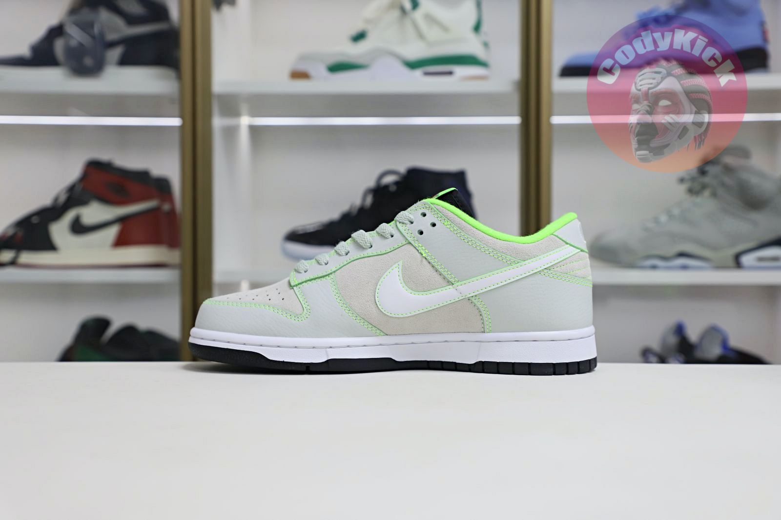 Nike Dunk Low University of Oregon PE