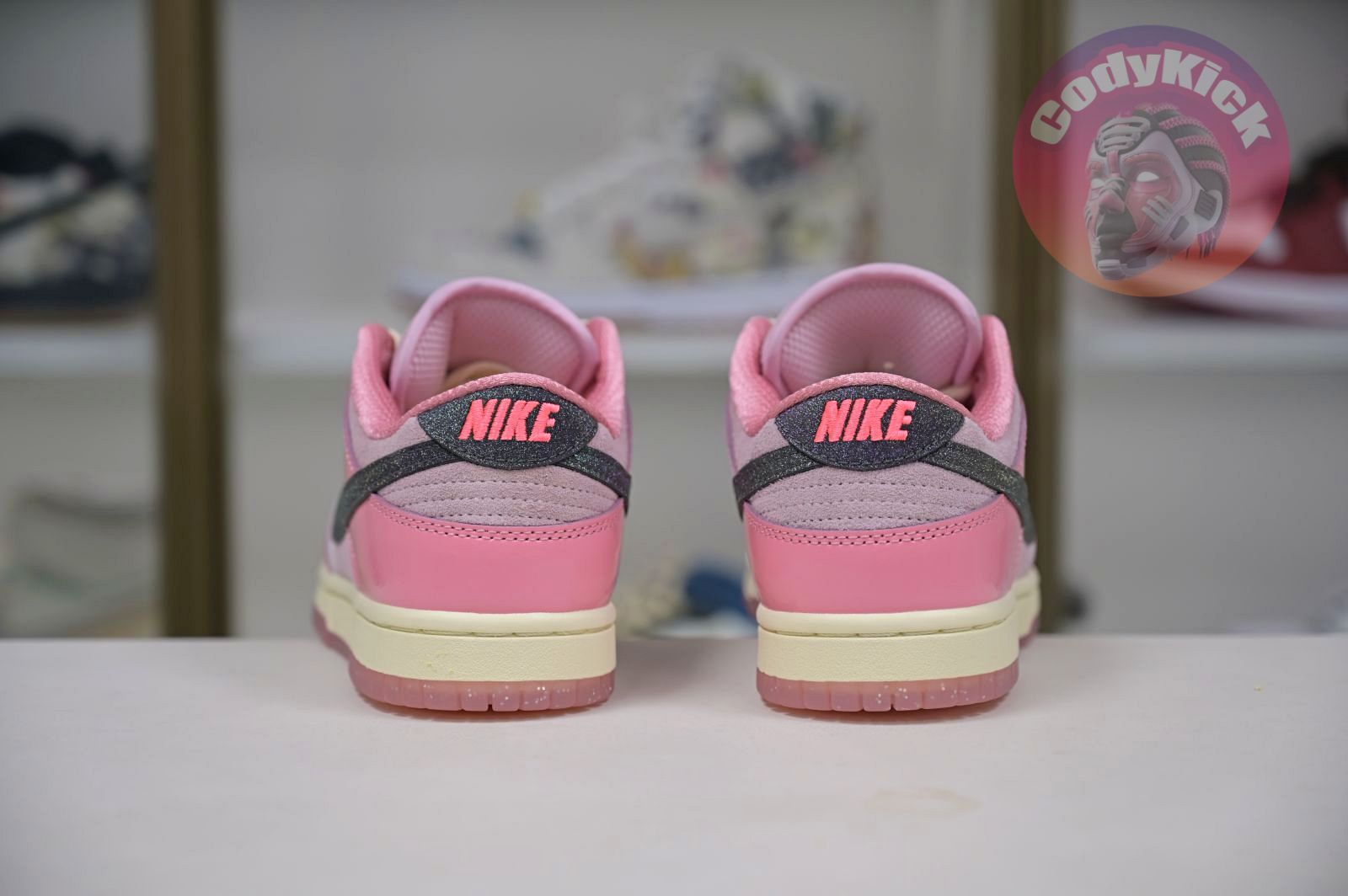 Nike Dunk Low"Hot Punch and PinkFoam" barbie