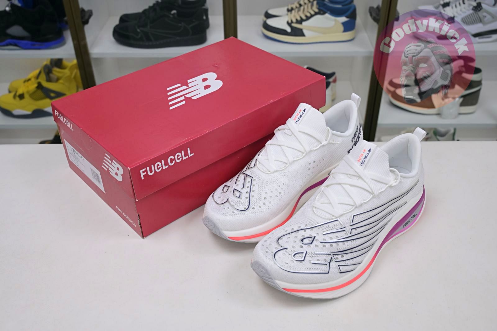 New Balance NB FuelCellFuelCell SC Elite v3