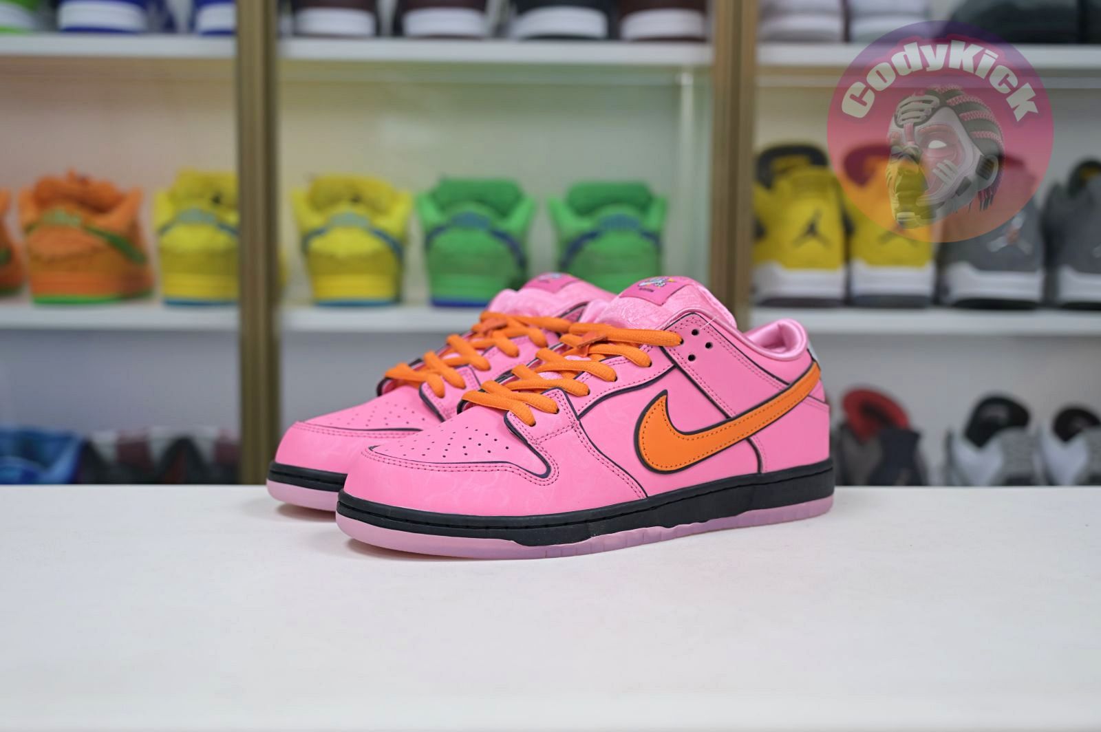 The Powerpuff Girls x Nike Dunk SB Low