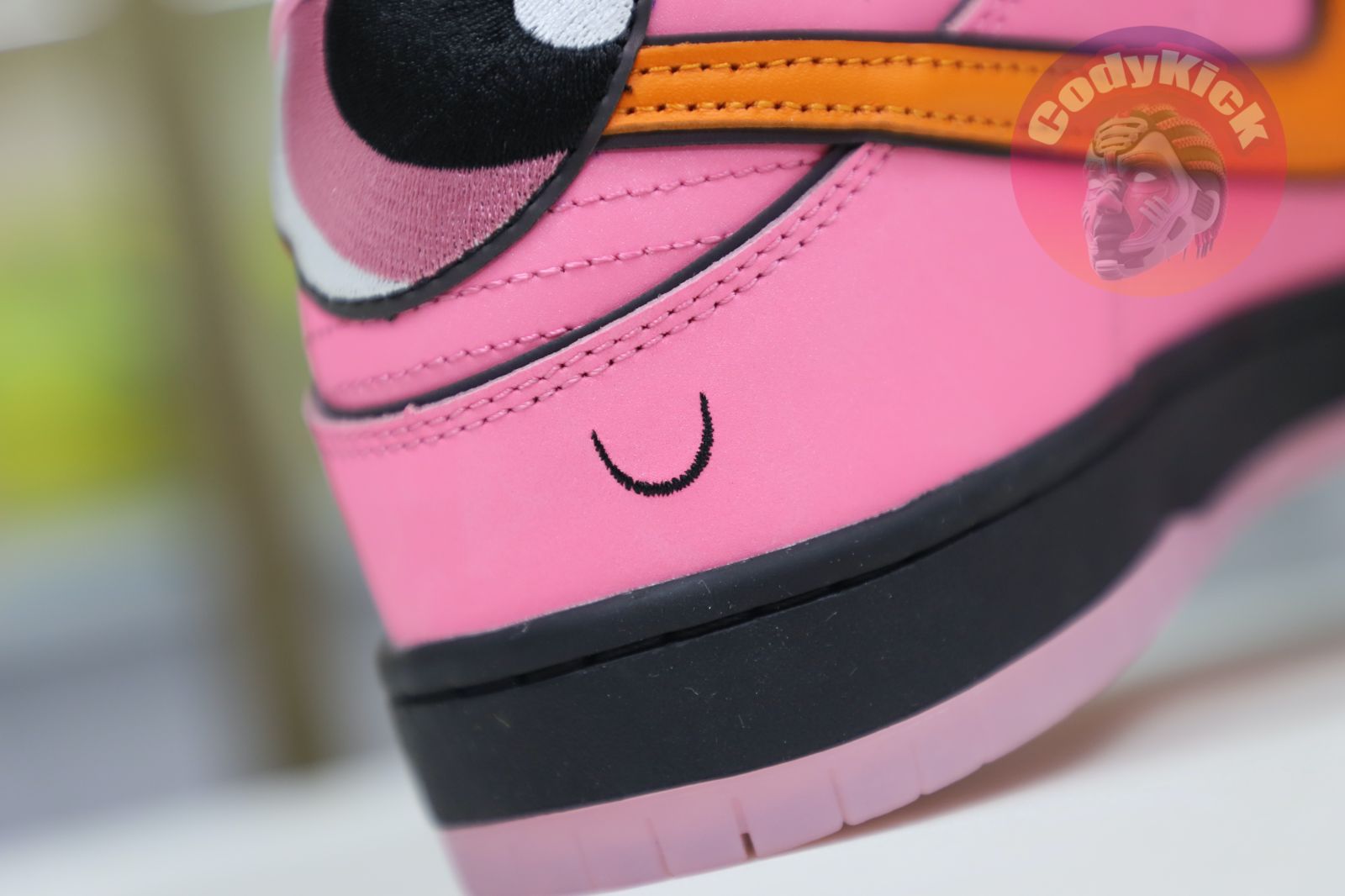 The Powerpuff Girls x Nike Dunk SB Low