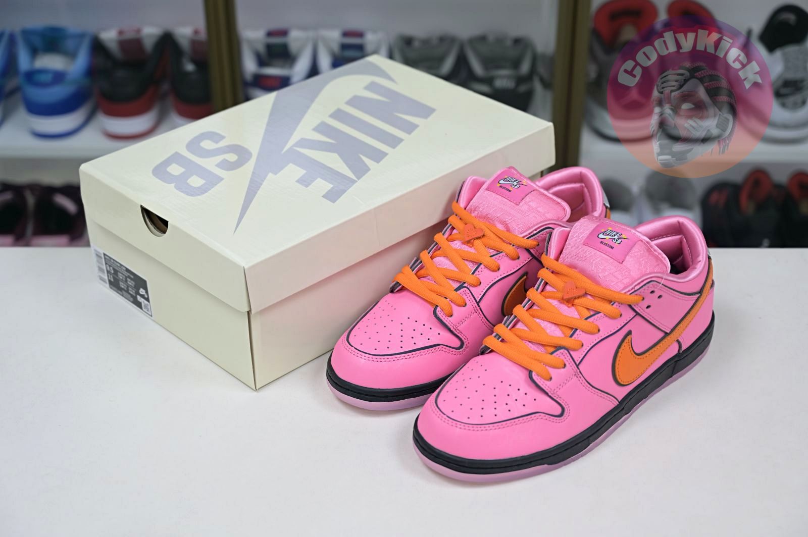 The Powerpuff Girls x Nike Dunk SB Low