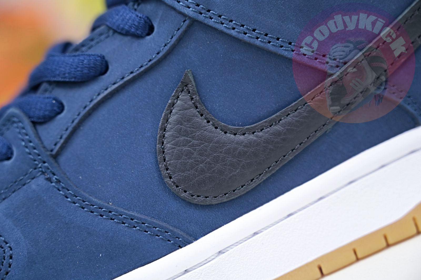 Nike Dunk SB Low Pro Iso "Navy Gum"