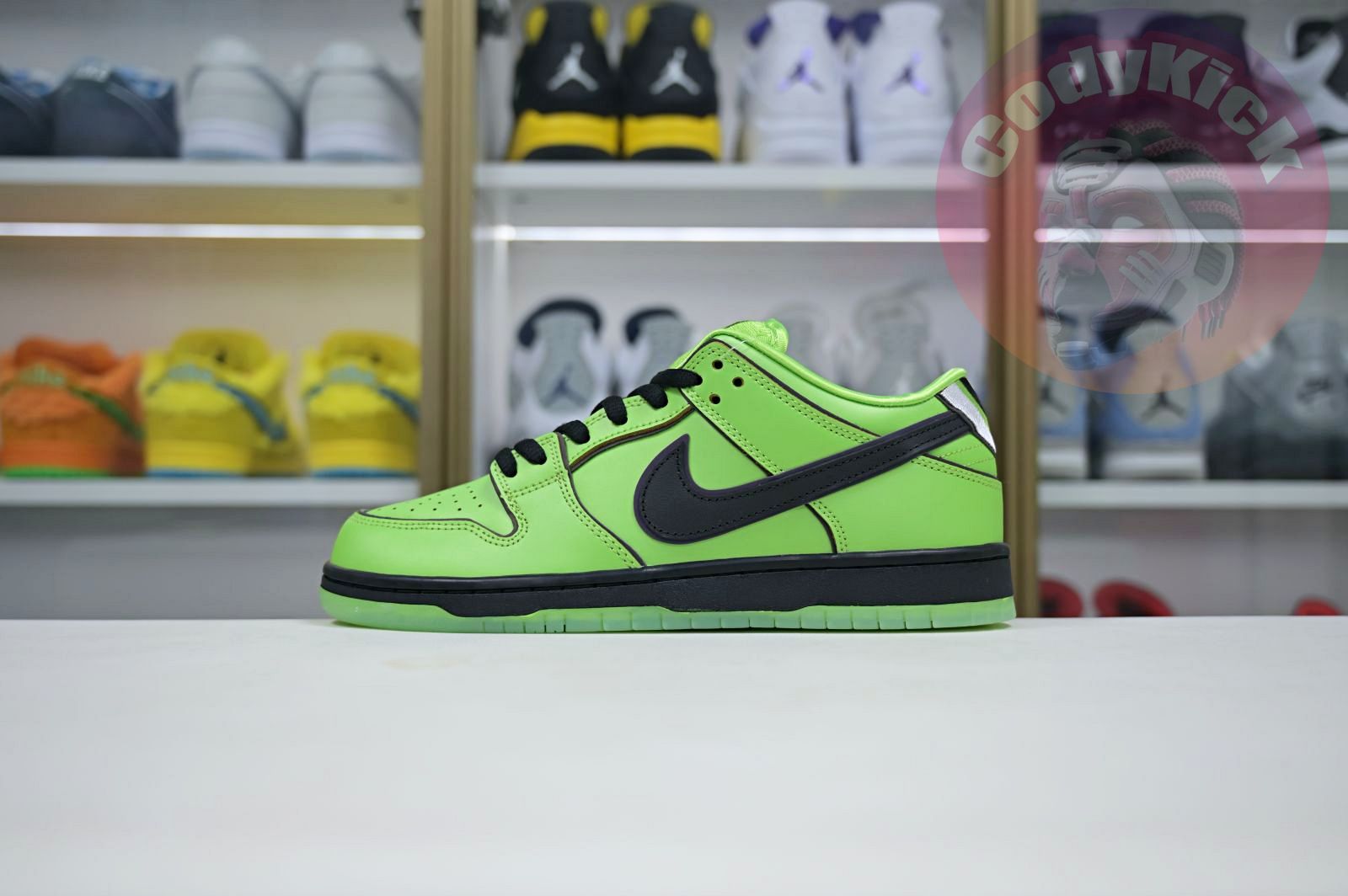 The Powerpuff Girls x Nike Dunk SB Low