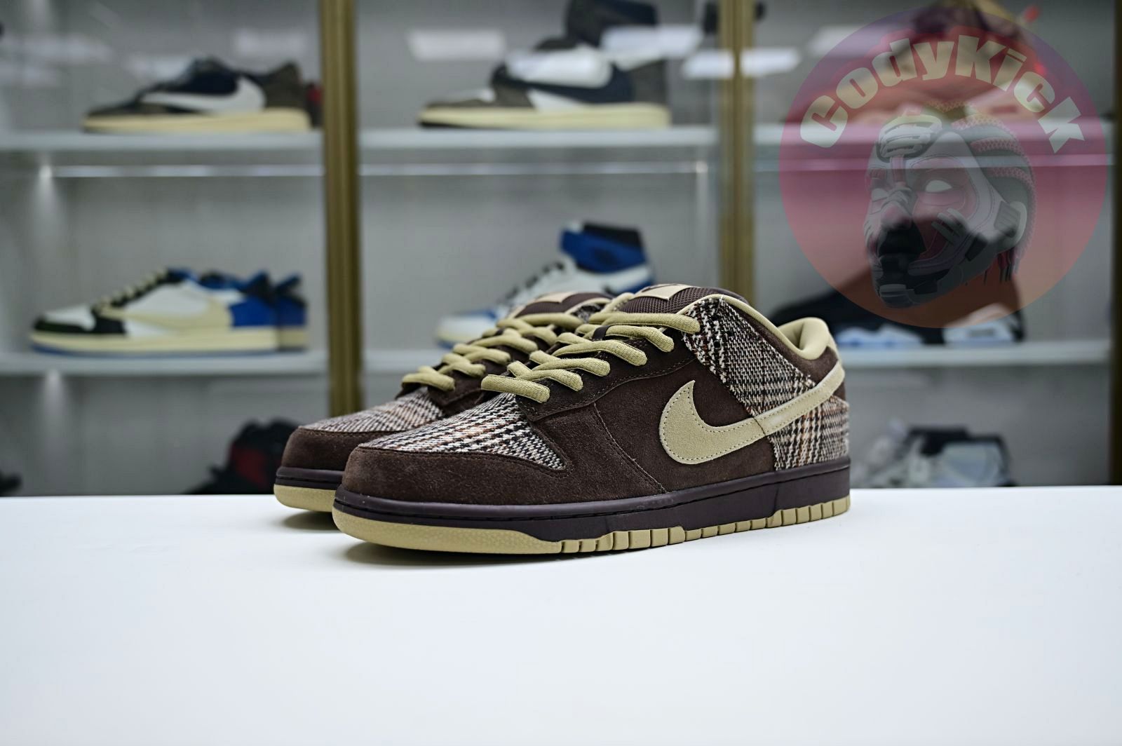 Nike Dunk SB Low Tweed