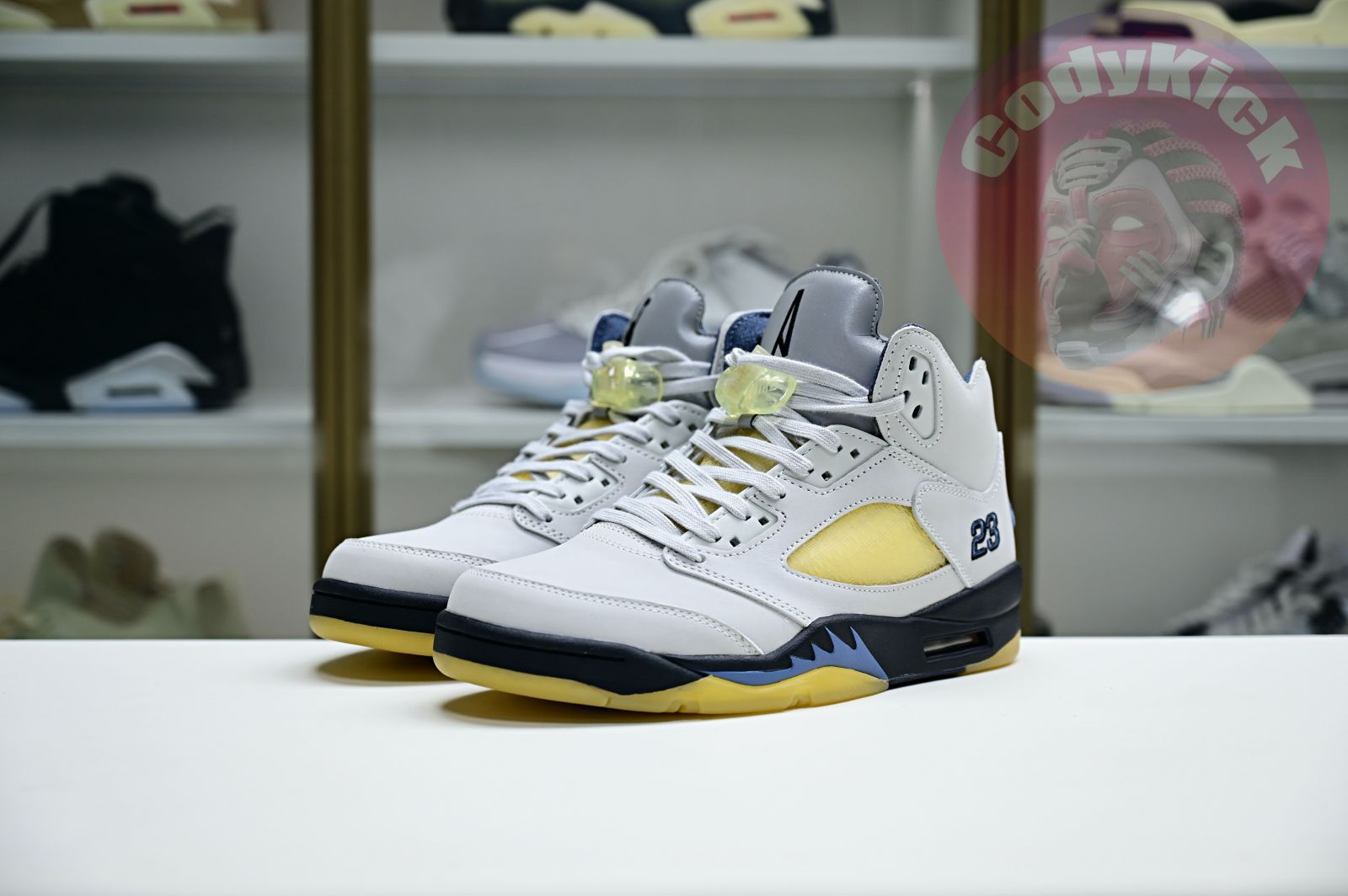 A MA MANIÉRE x Air Jordan 5"Photon Dust"