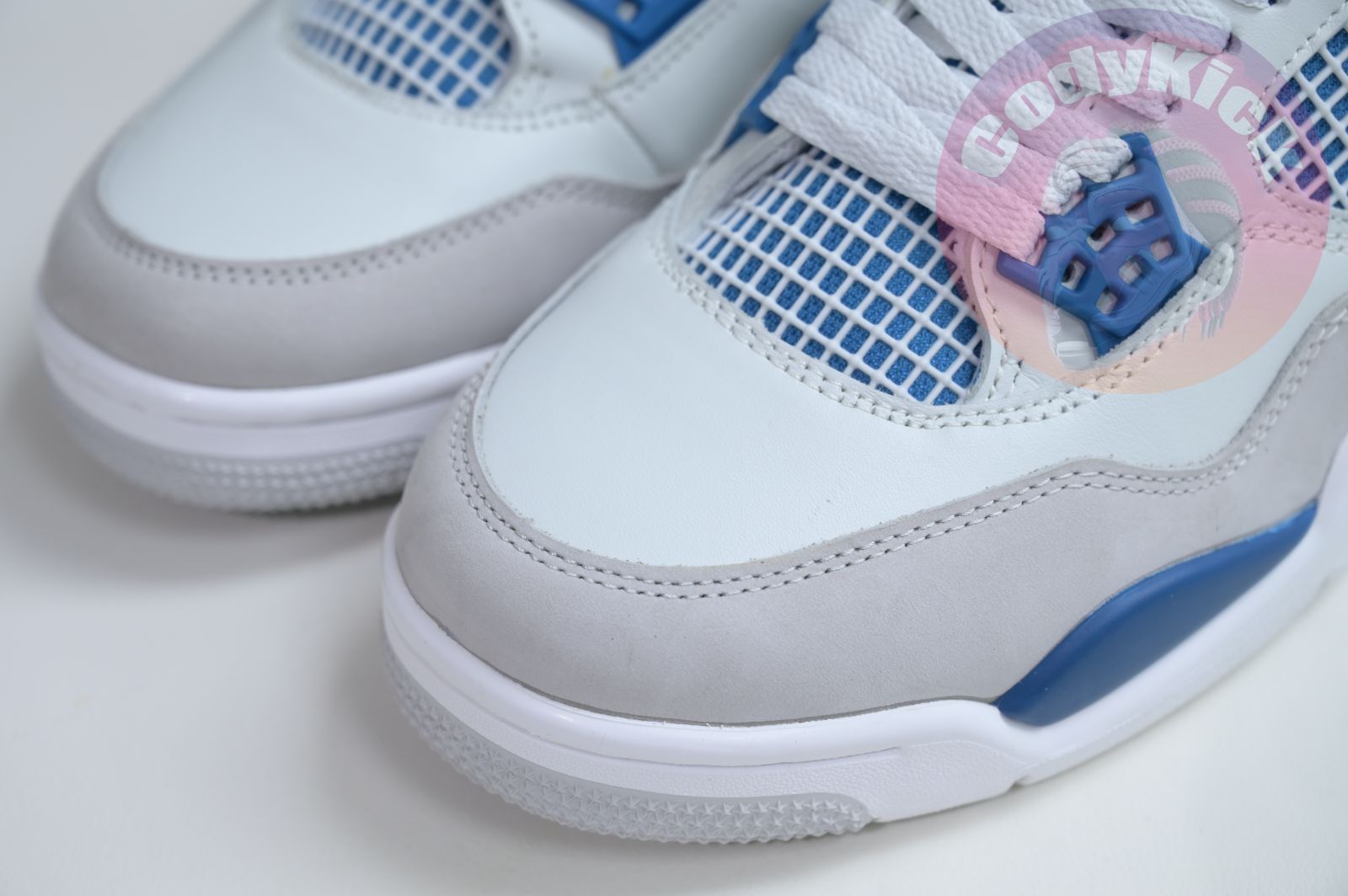 Air Jordan 4 "Military Blue" 2024