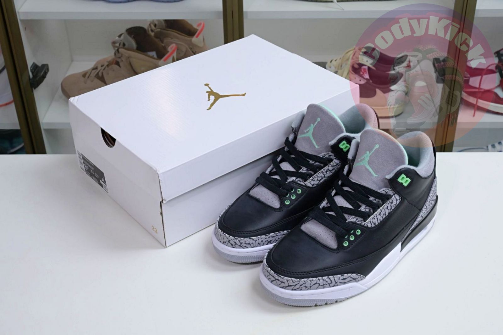 Air Jordan 3 Green Glow