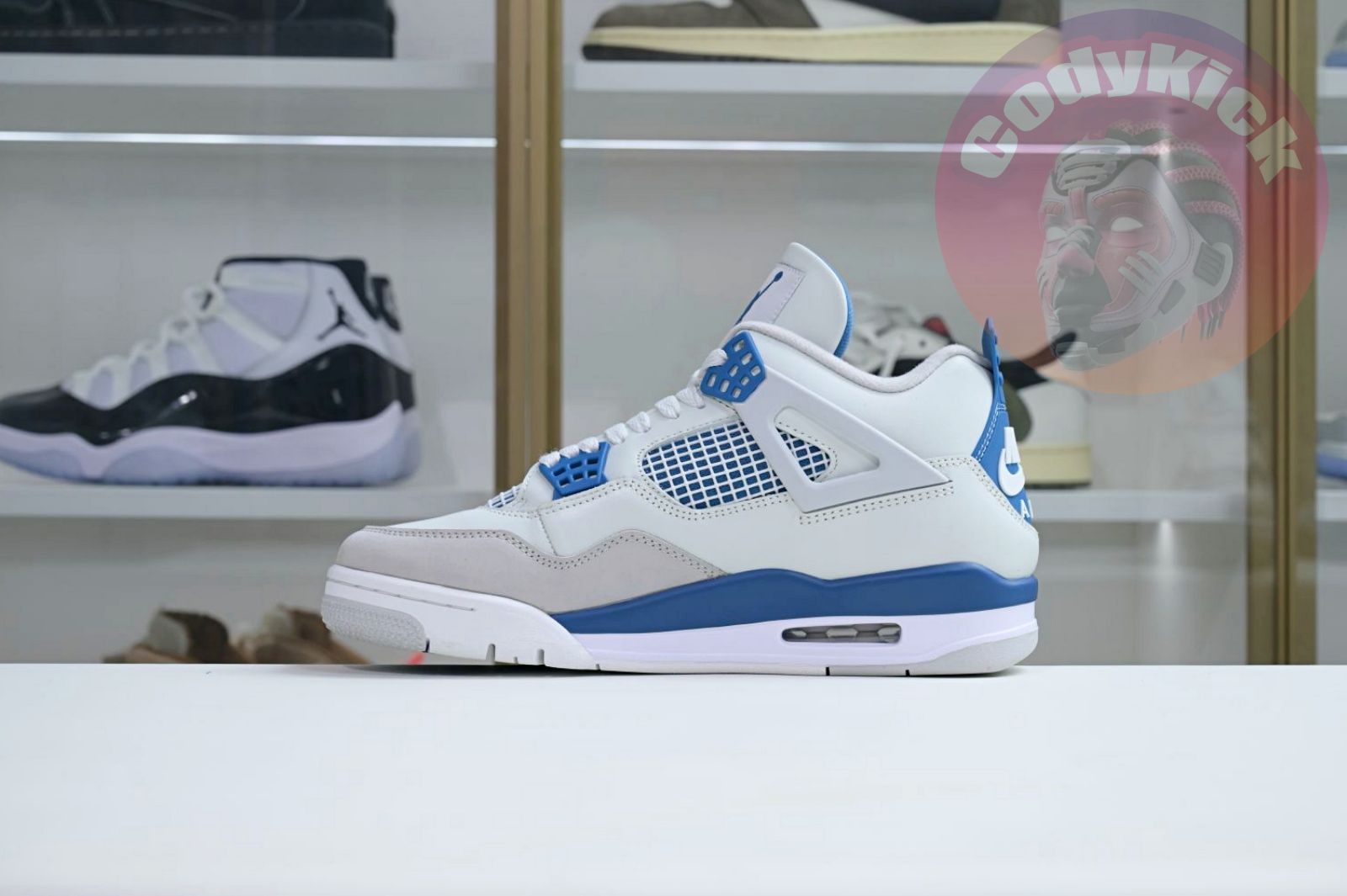 Air Jordan 4 "Military Blue" 2024