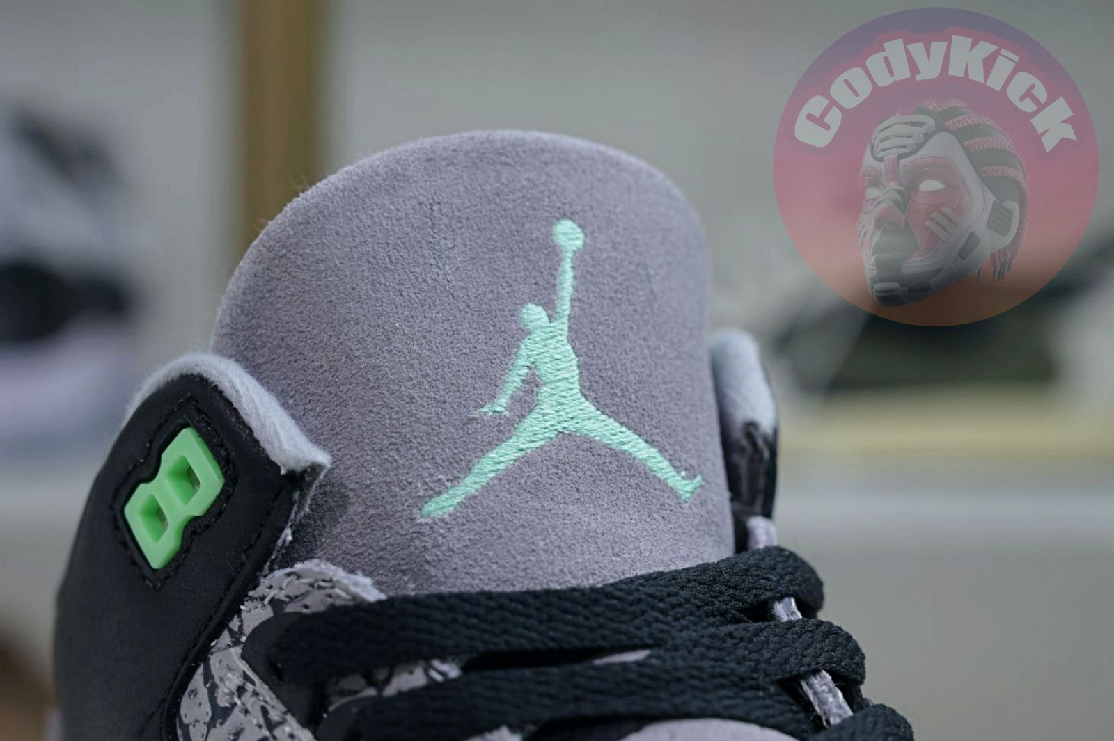 Air Jordan 3 Green Glow