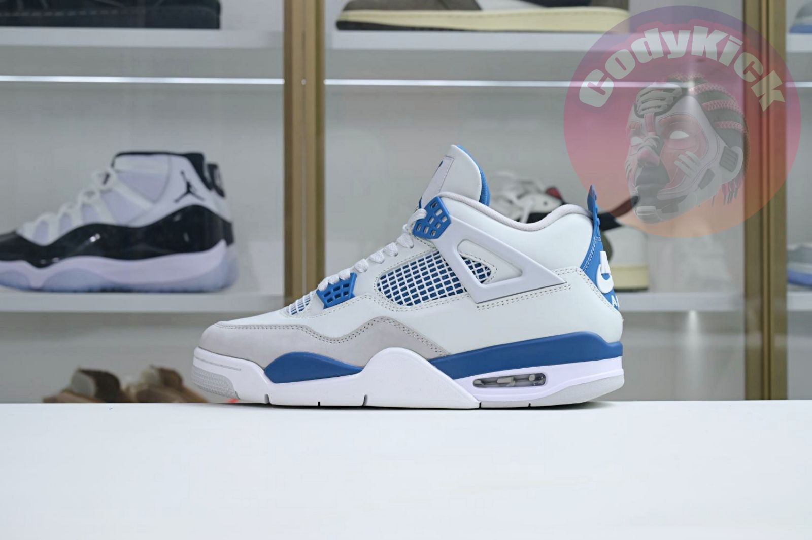 Air Jordan 4 "Military Blue" 2024