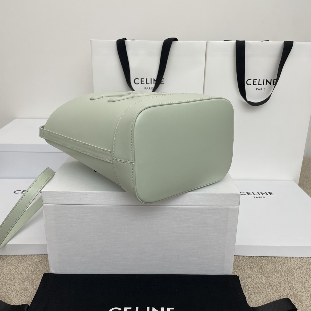 Celine Small Bucket Cuir Triomphe Bucket Bag ○ Labellov ○ Buy and Sell  Authentic Luxury