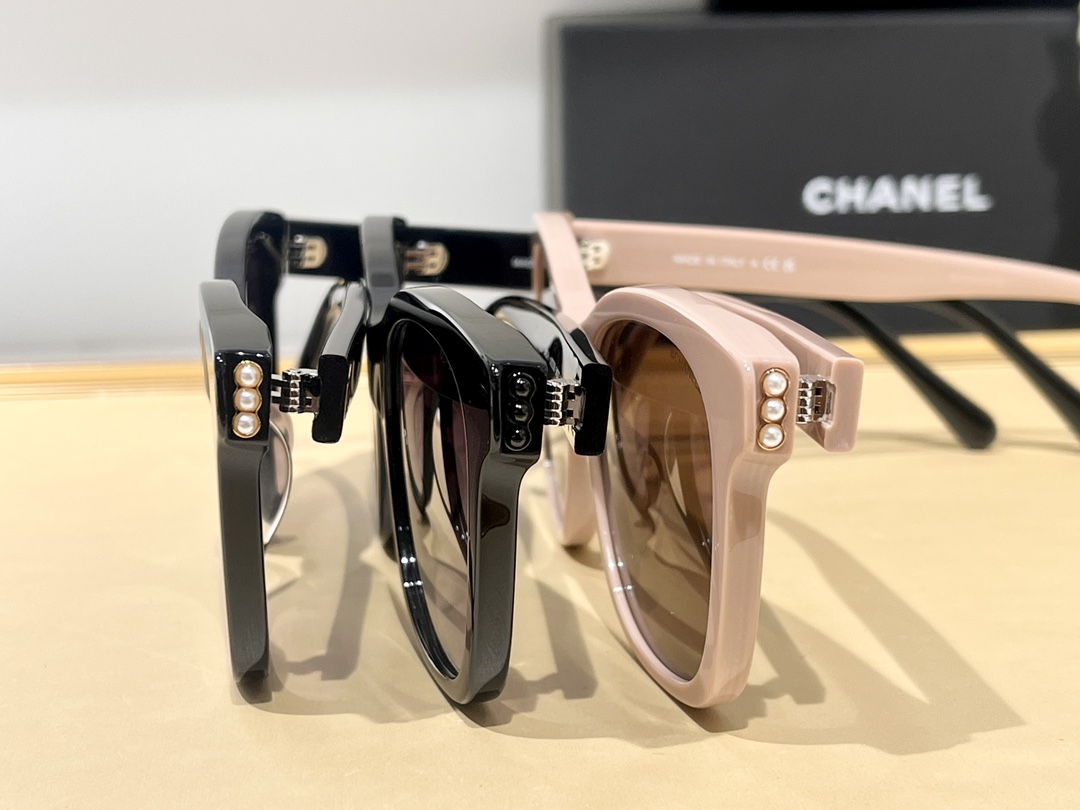 CHANEL Sunglasses CH5482 - luxuriaworld