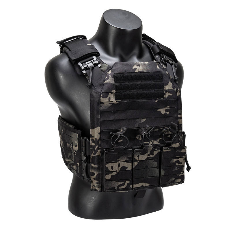 tactical vest and plate carrier