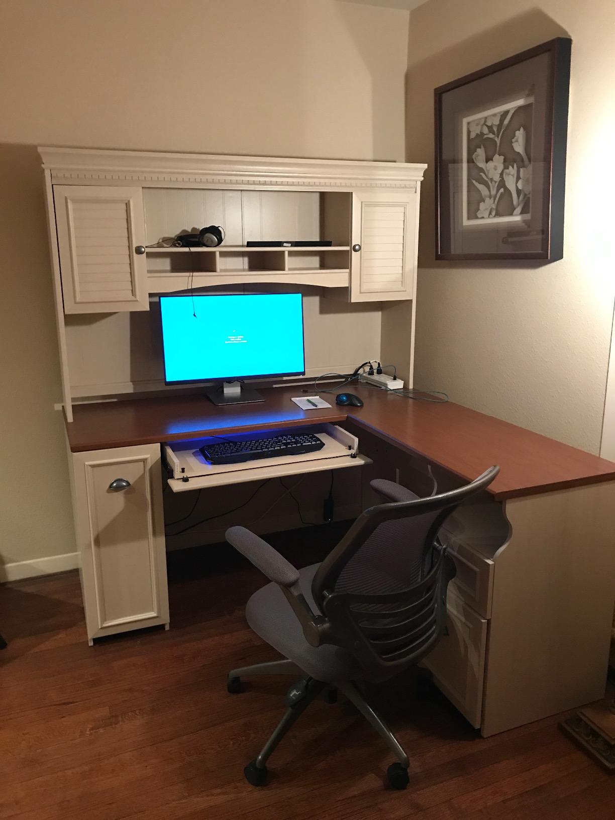 【Furniture】Fairview L Shaped Desk with Hutch, Bookcase and Lateral File