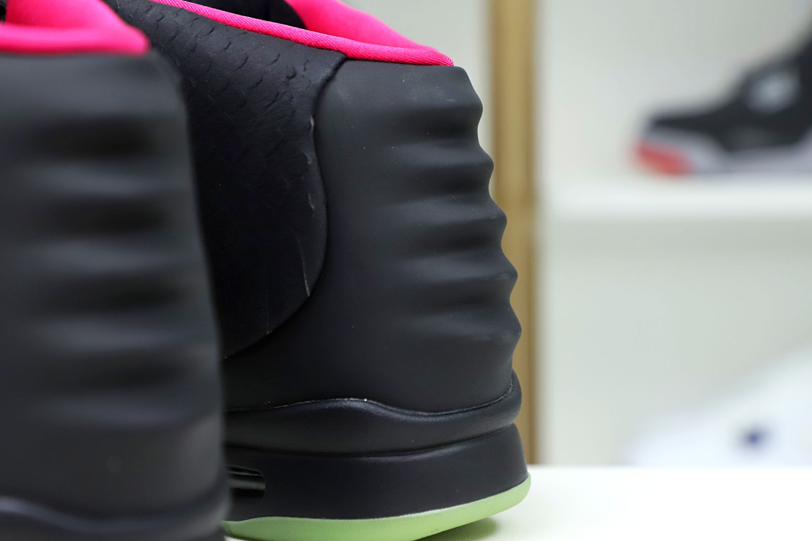 Nike Air Yeezy 2 solar red