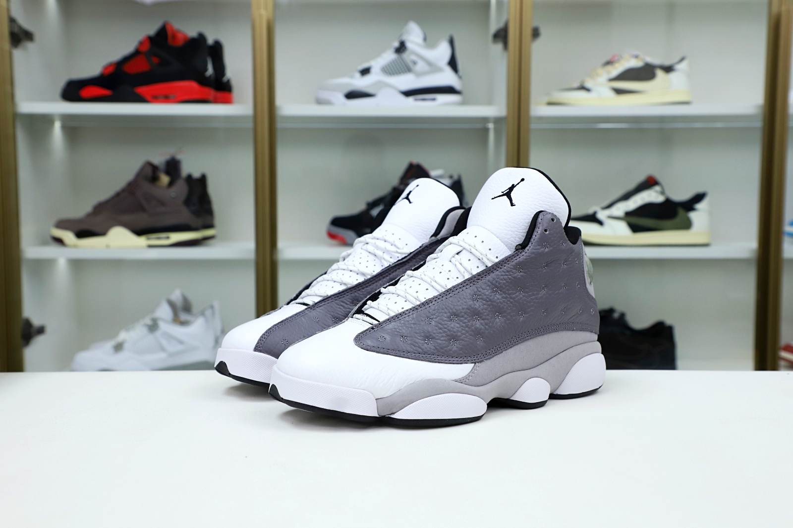 AIR JORDAN 13 RETRO 