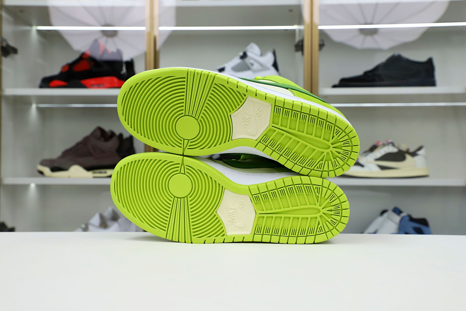 NIKE SB DUNK LOW GREEN APPLE 2022