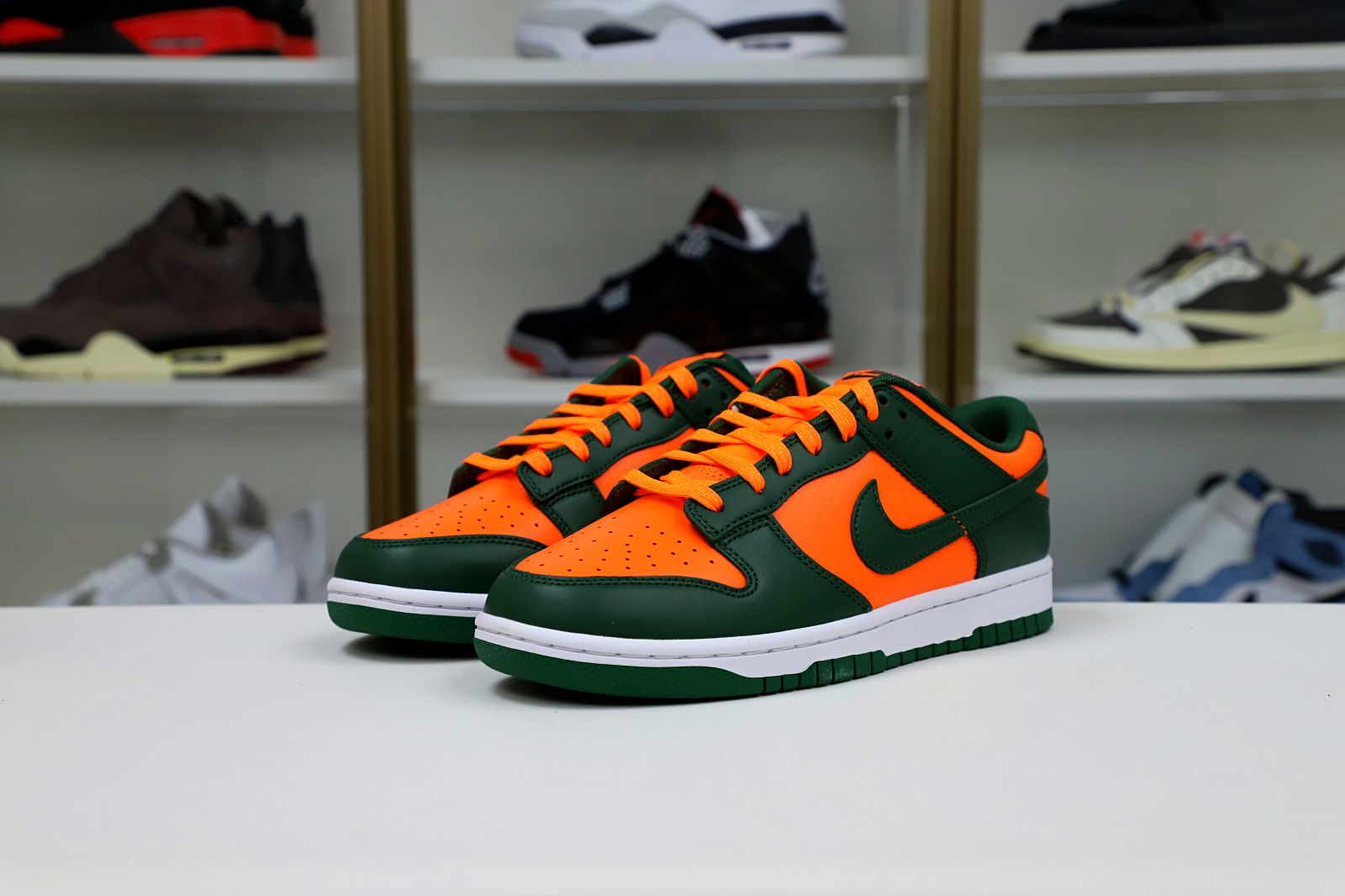 NIKE DUNK RETRO MINAMI HURRICANES