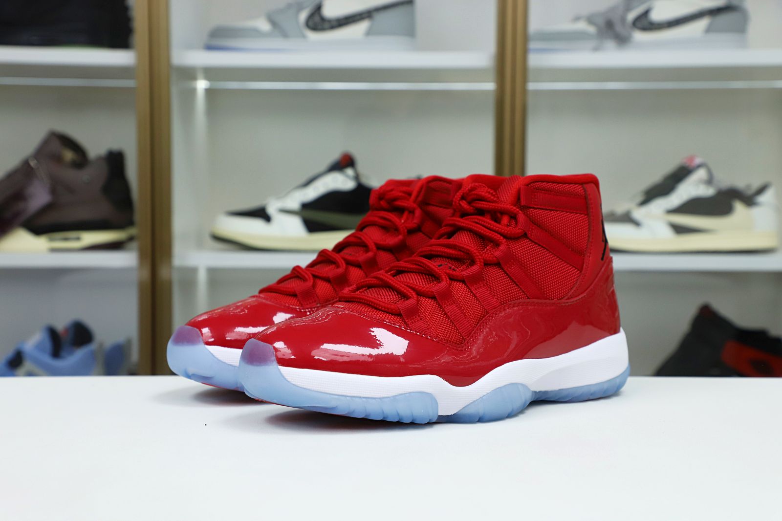 JORDAN 11 RETRO WIN LIKE 96 378037-623