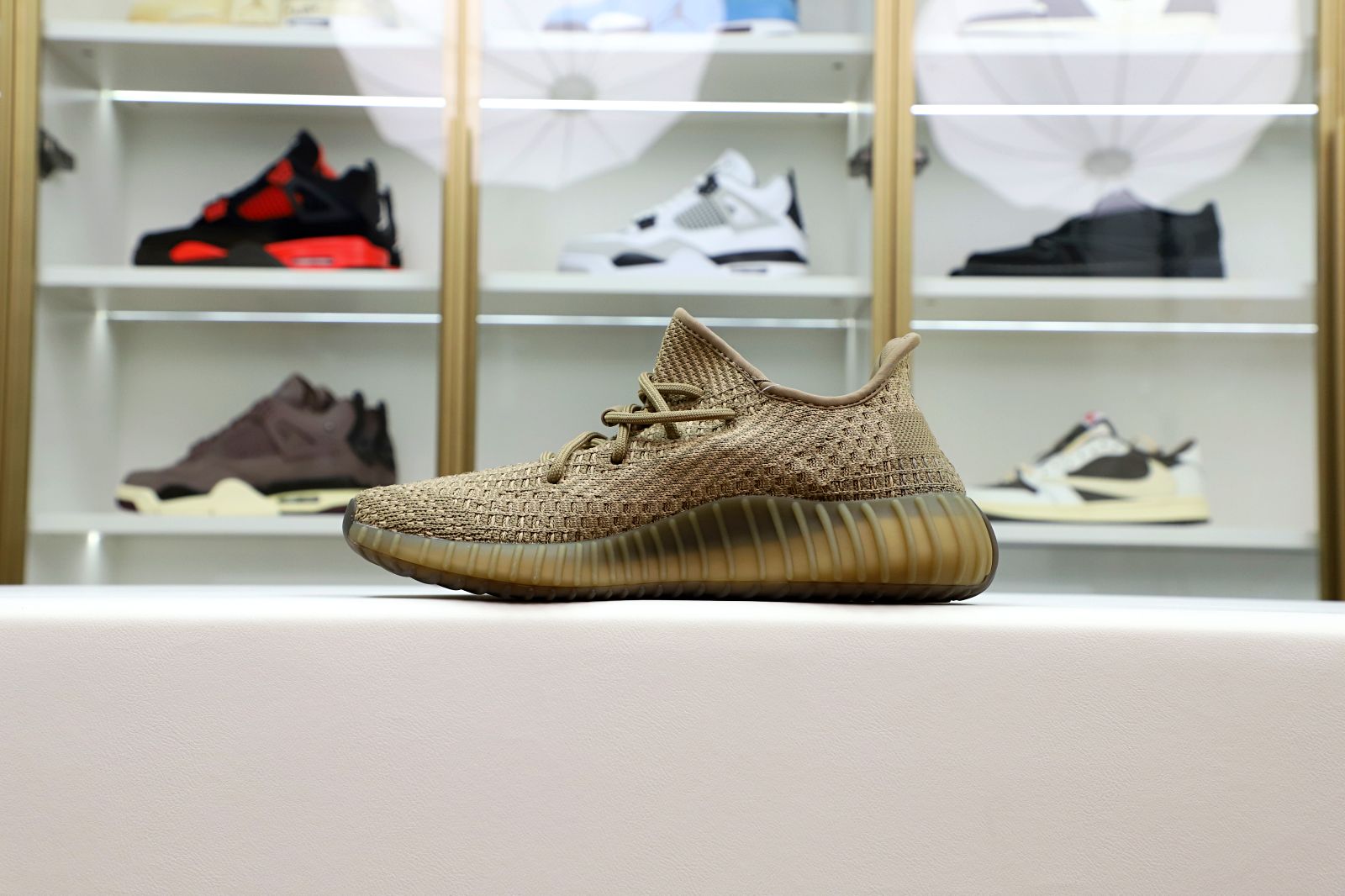 Yeezy boost 350 v2 "sand