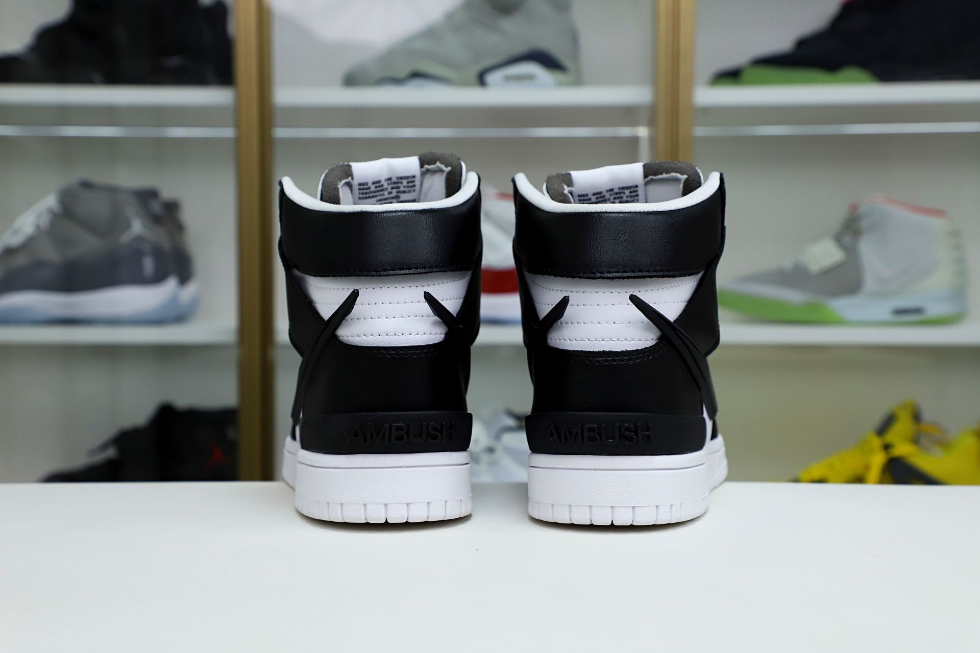 NIKE DUNK HIGH AMBUSH BLACK WHITE