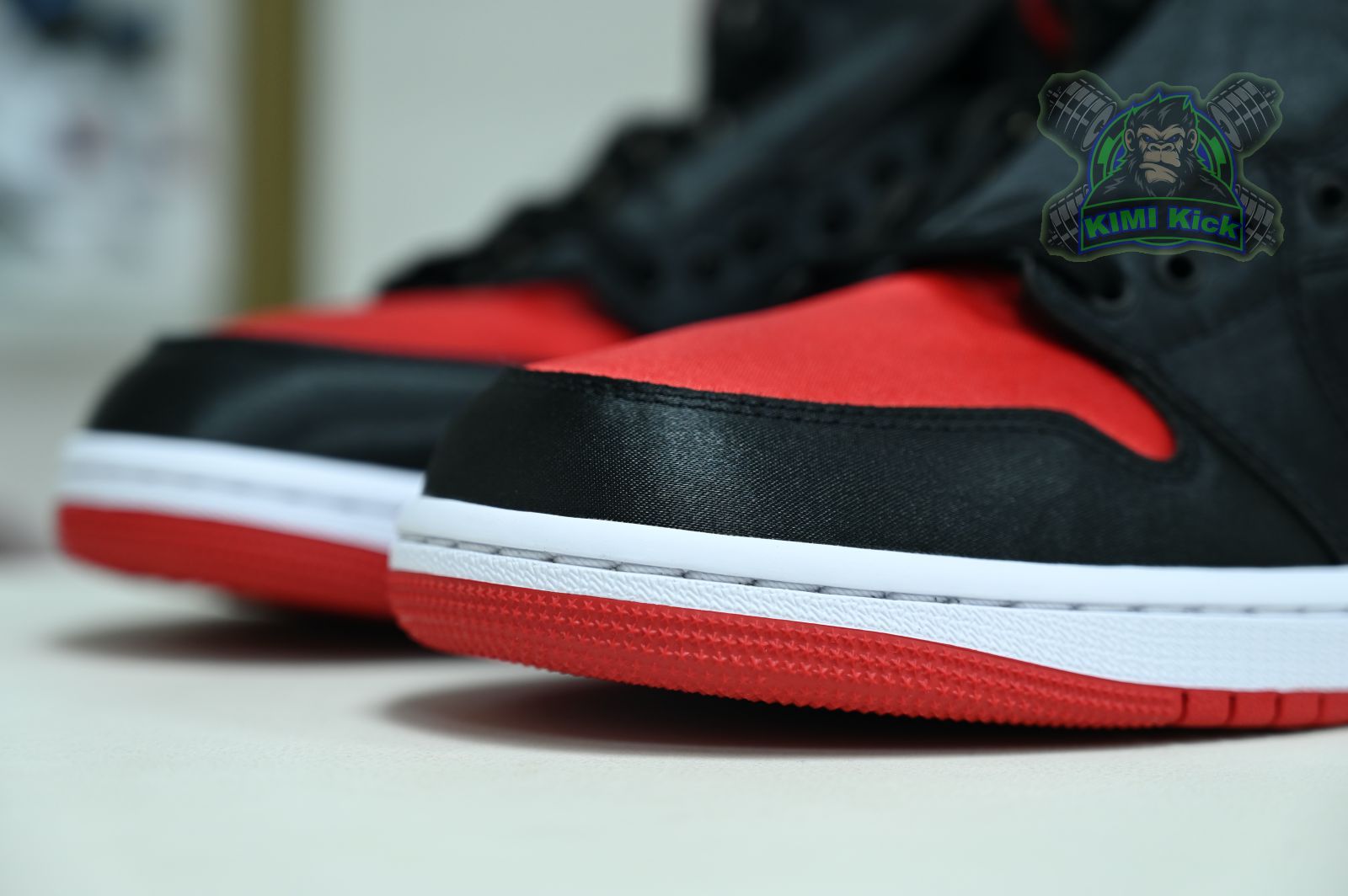 Jordan Air Jordan 1 High OG"Satin Bred" 2023