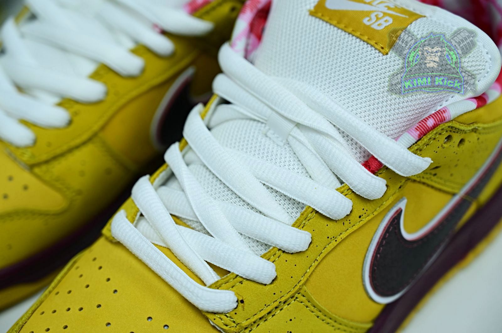 Nike Dunk SB Low YellowLobster