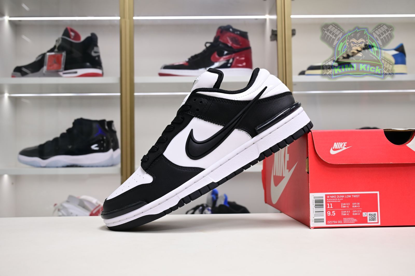 Nike DunkLowTwist"Panda"