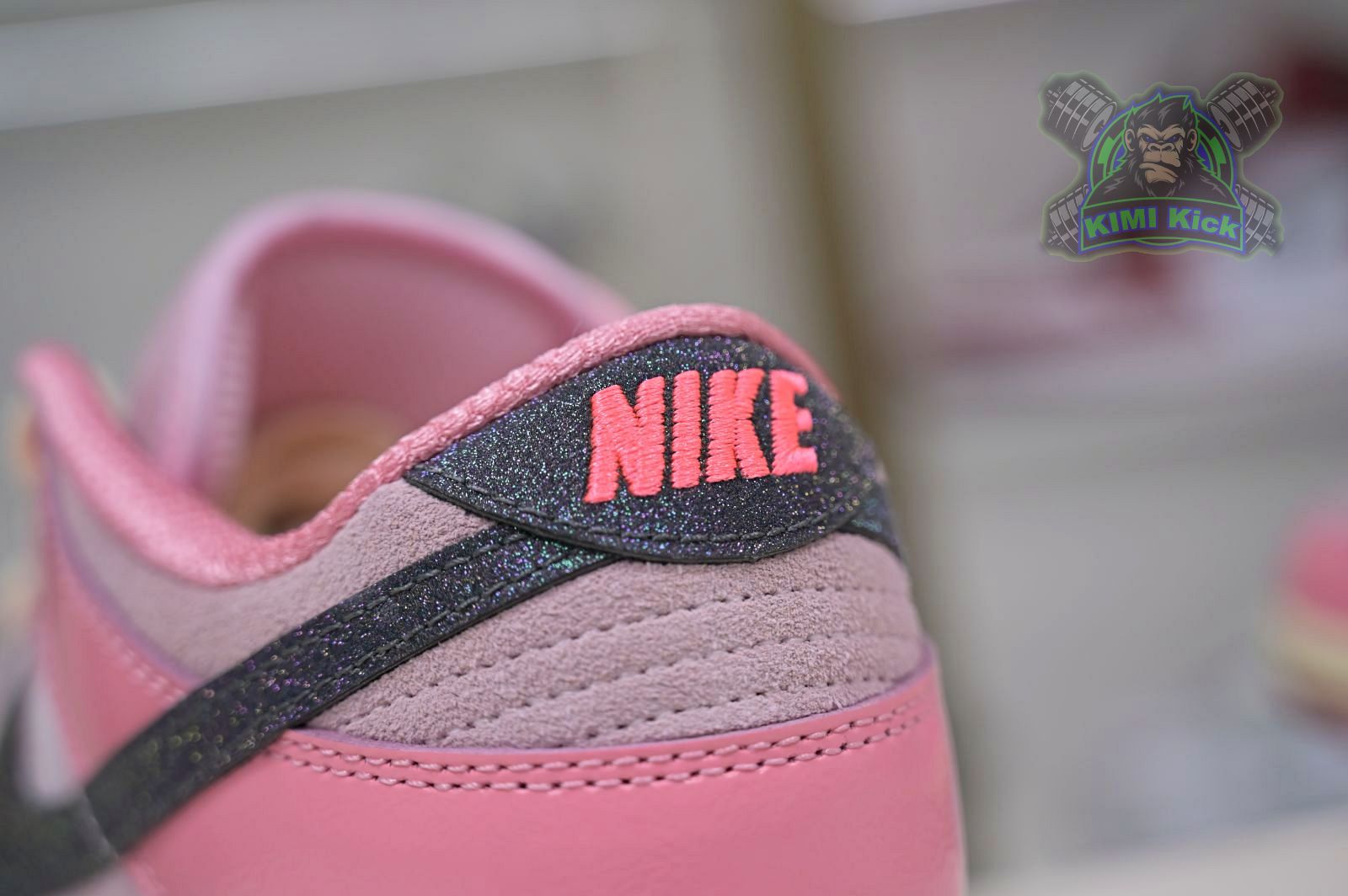 Nike Dunk Low"Hot Punch and PinkFoam" barbie