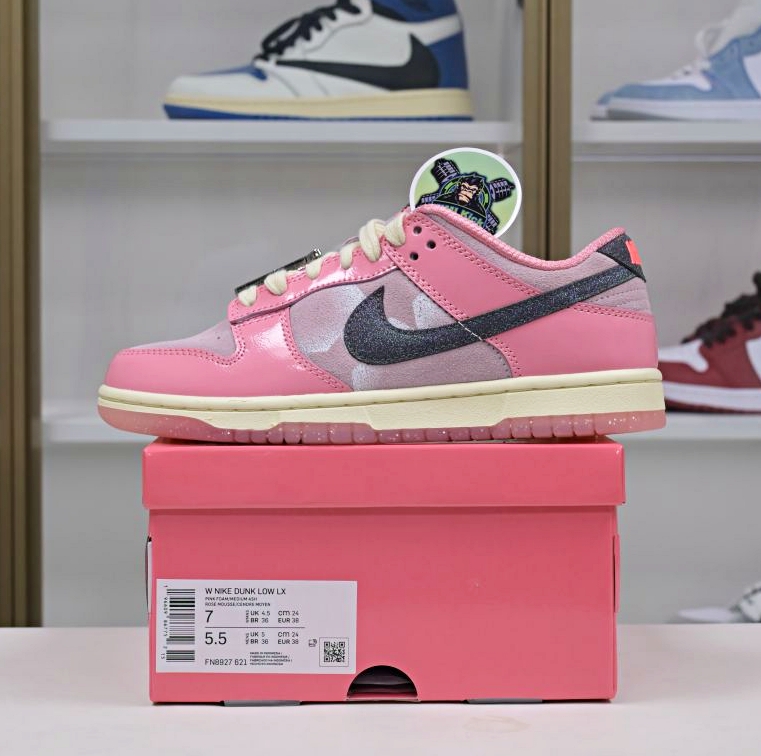 Nike Dunk Low&quotHot Punch and PinkFoam" barbie