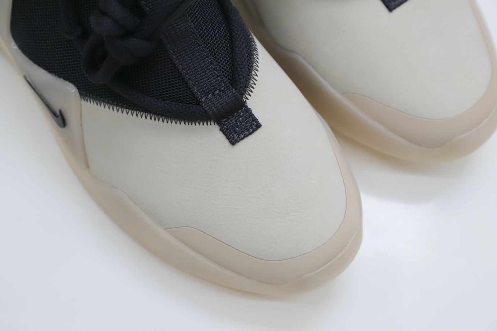 Kimikick Nike Air Fear of God 1 string fog