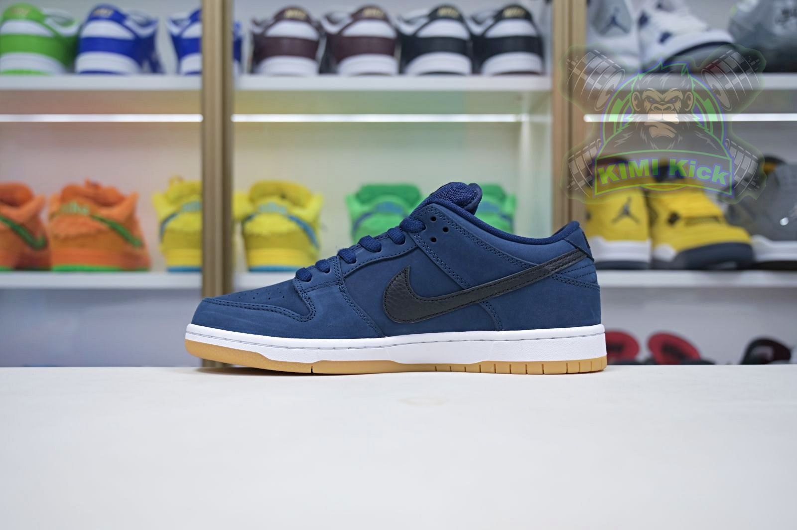 Nike Dunk SB Low Pro Iso "Navy Gum"