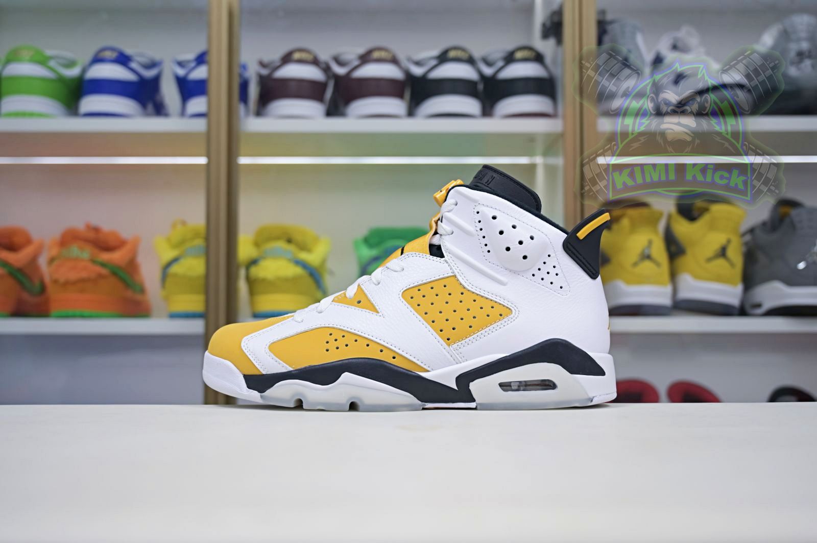 Air Jordan 6 "Yellow Ochre"