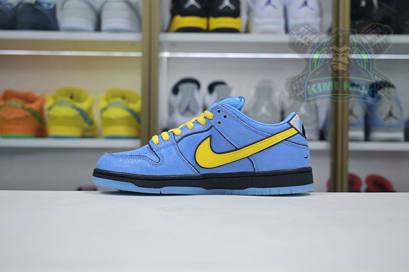 The Powerpuff Girls x Nike Dunk SB Low