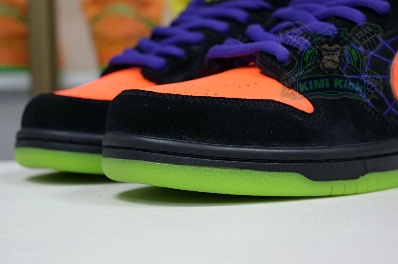 Nike Dunk SB Low SB Pro "Night of Mischief"