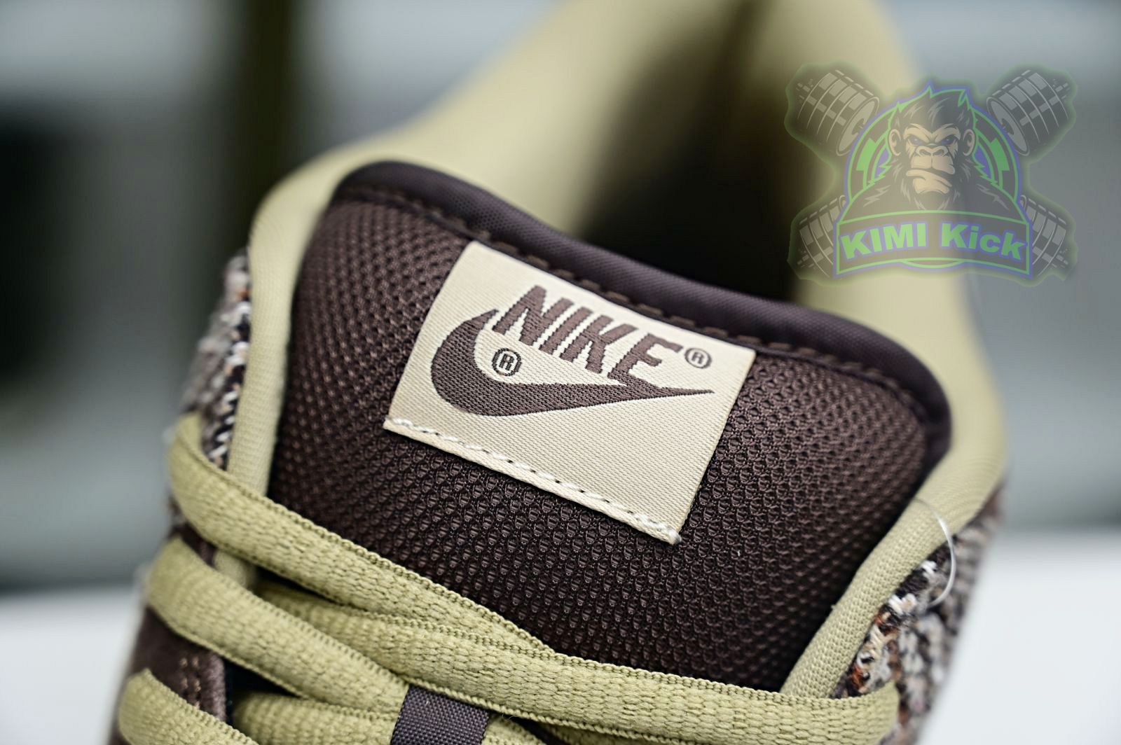 Nike Dunk SB Low Tweed