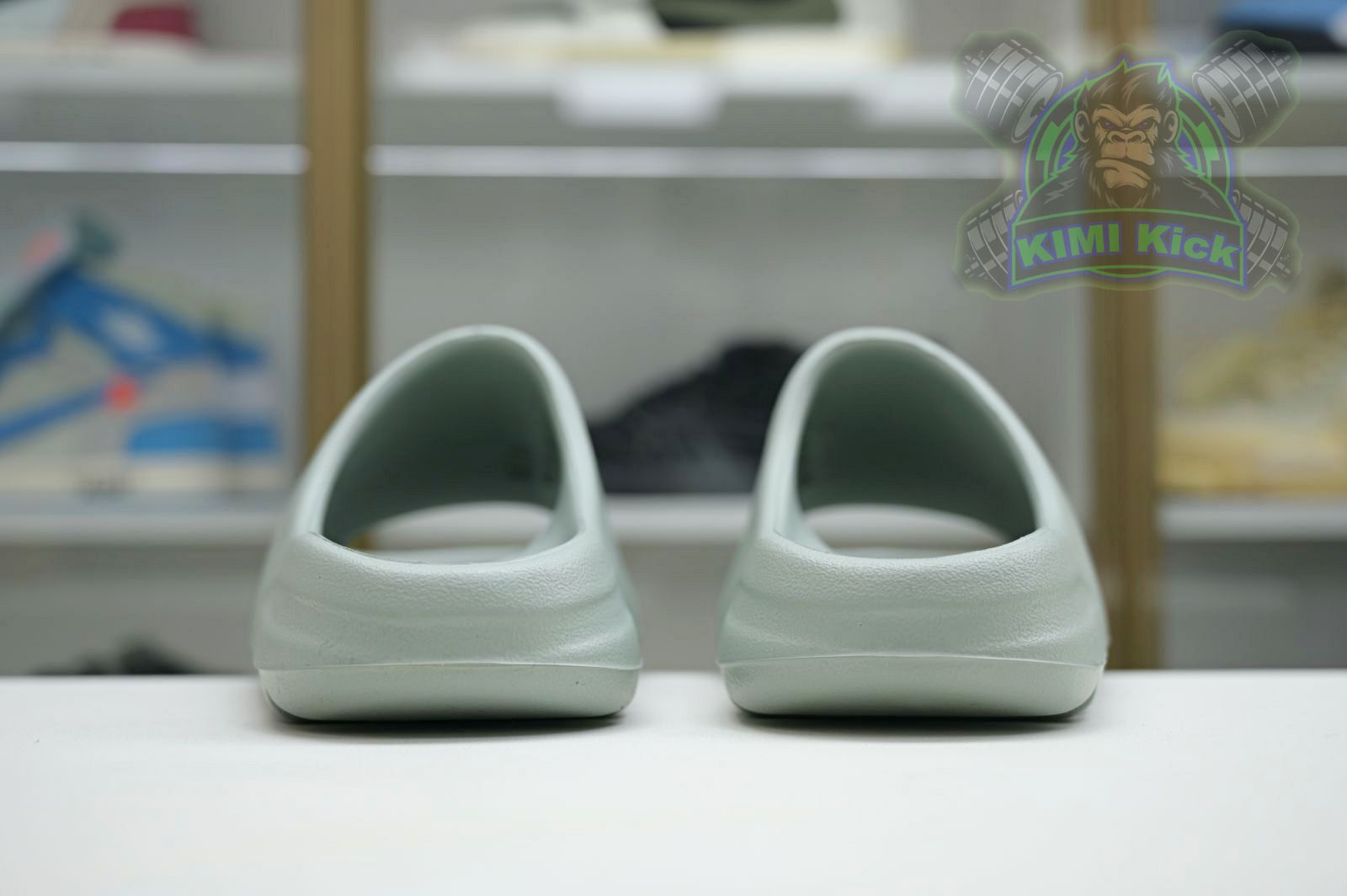 adidas originals Yeezy Slide Salt