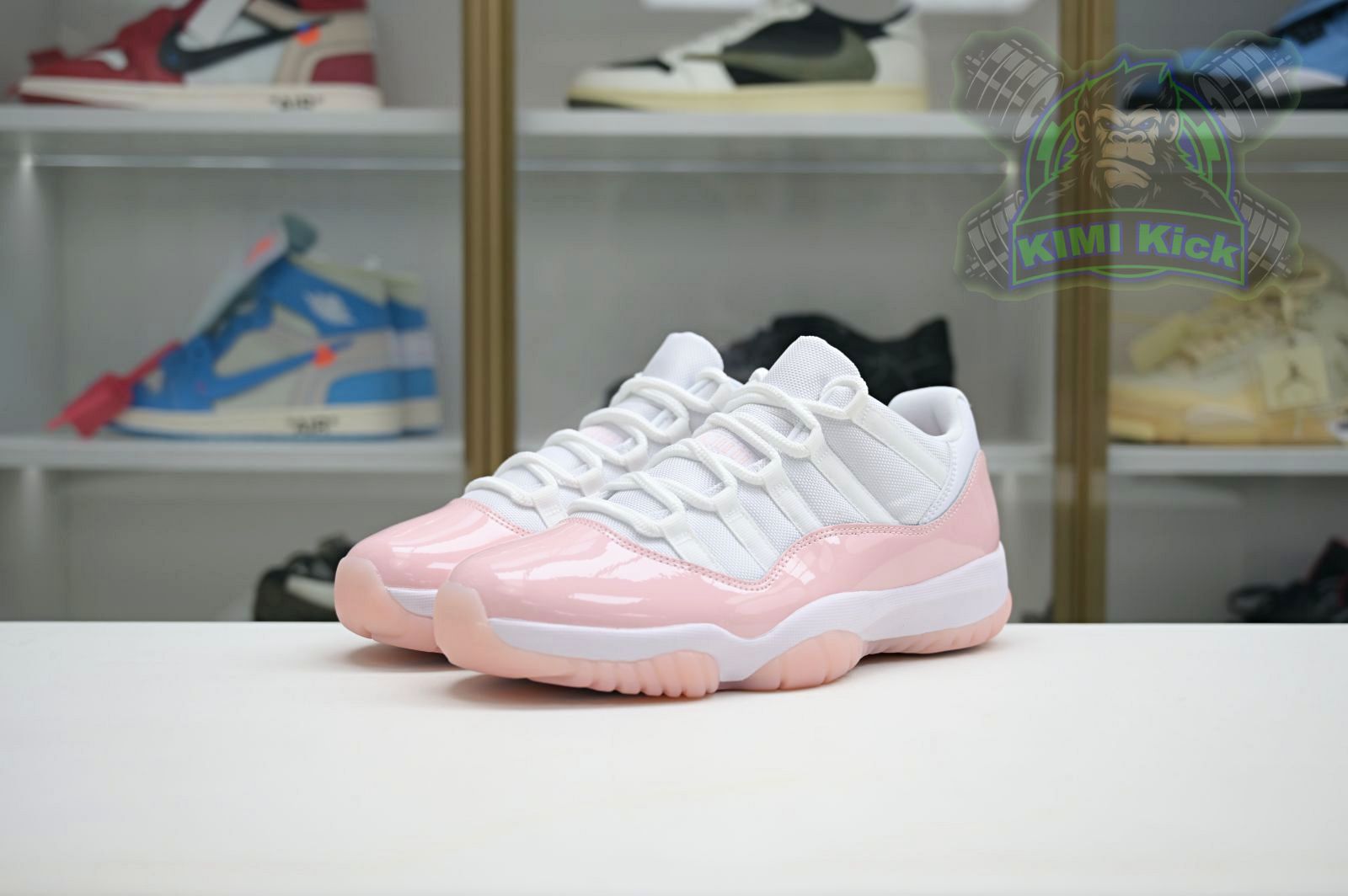 Jordan Air Jordan 11 Low WMNS