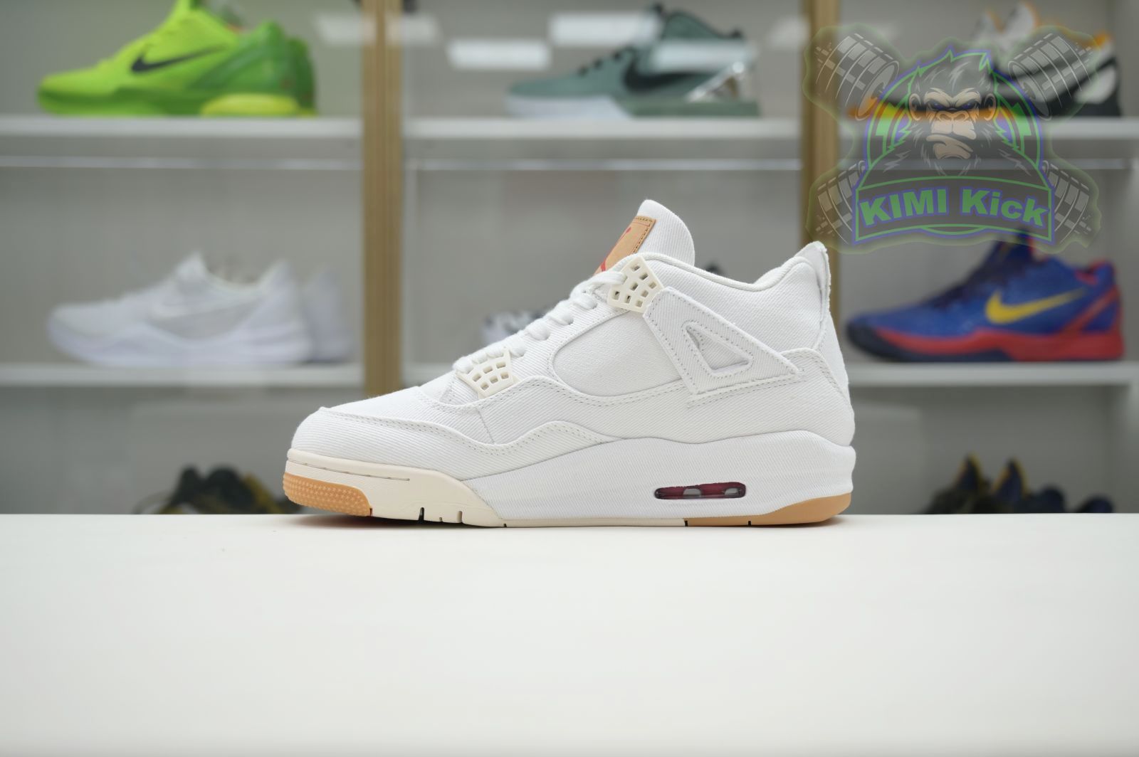 Kimikick Jordan Air Jordan 4 levis white (levis tag)