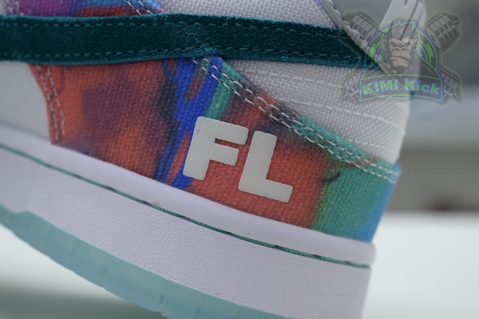 Kimikick Futura Laboratories x Nike Dunk SB