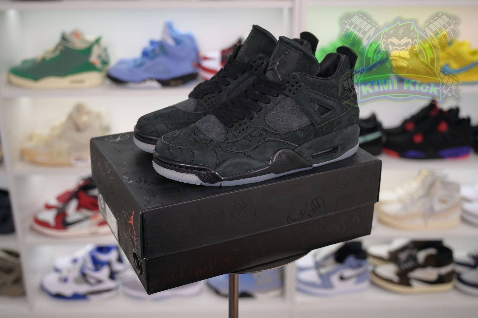 Kimikick Jordan Air Jordan 4 kaws black