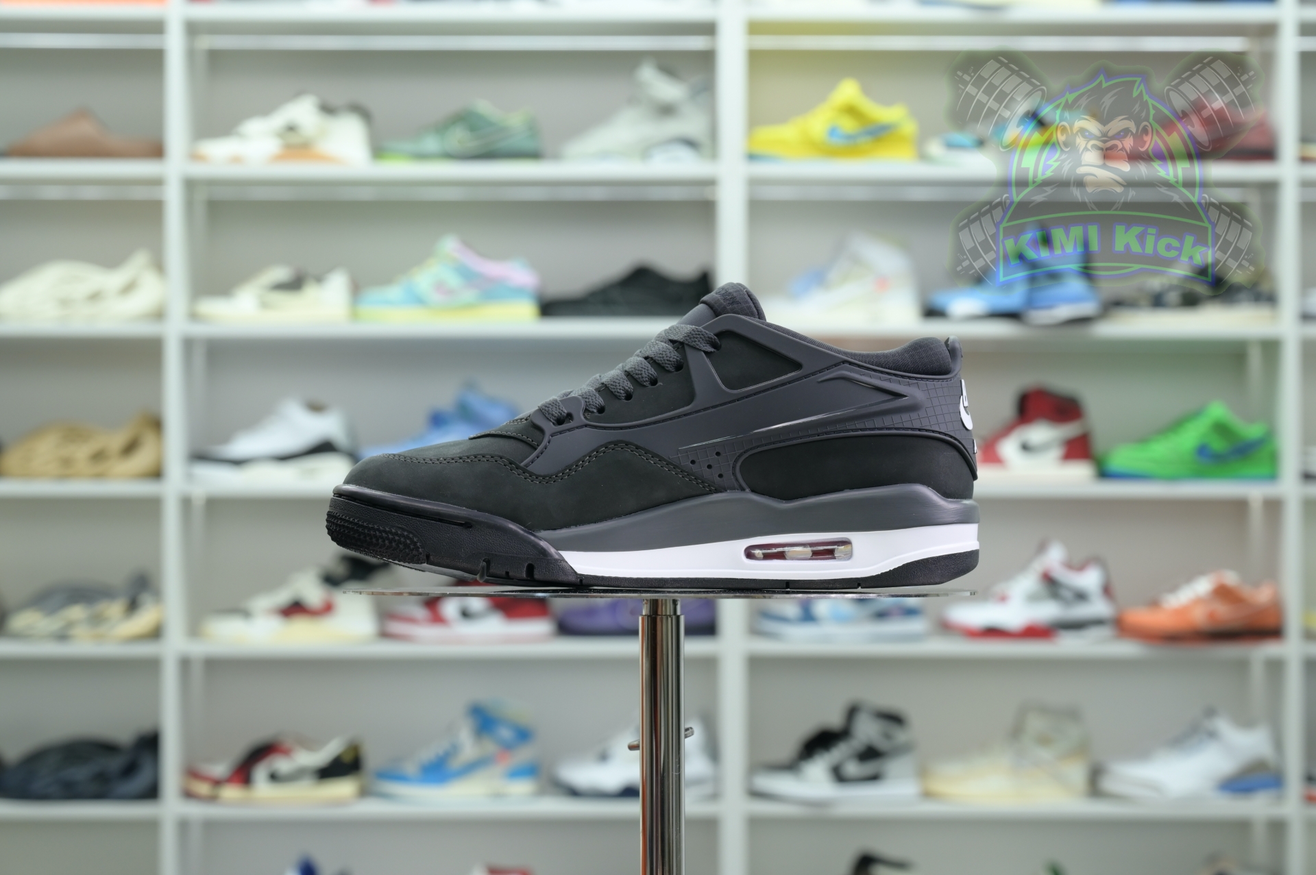 Kimikick Nigel Sylvester x Jordan Air Jordan 4 RM SP “Anthracite”